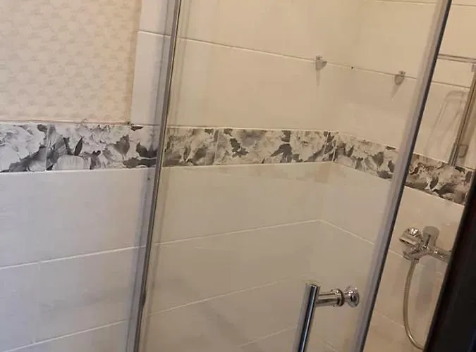 Apartamento подобово 2 *